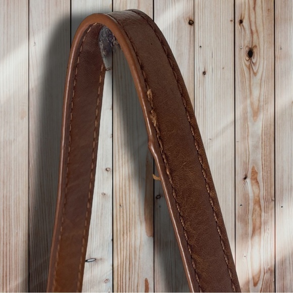 ANTIK KRAFT Savannah Crossbody - Picture 11 of 16